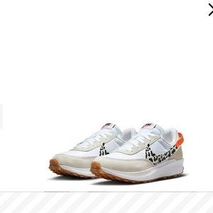 Nike White and Orange Sneakers with Leopard Print 6